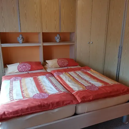 Evi Opp - Evita * Brodersdorf